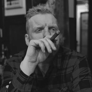 Meet your Posher, Jason